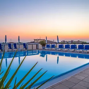 Renzo Hotel Cesenatico